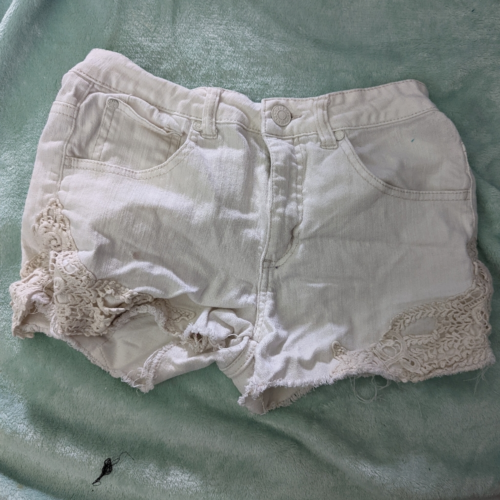 Lace shorts